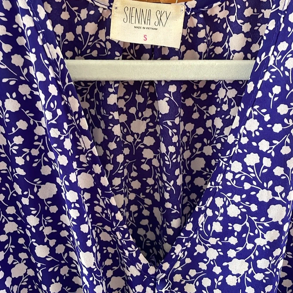 Royal Blue Floral Dress 💙 - Picture 7 of 16